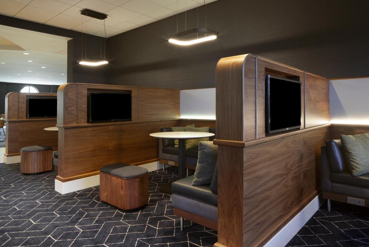 Courtyard By Marriott Newark Silicon Valley Exteriör bild